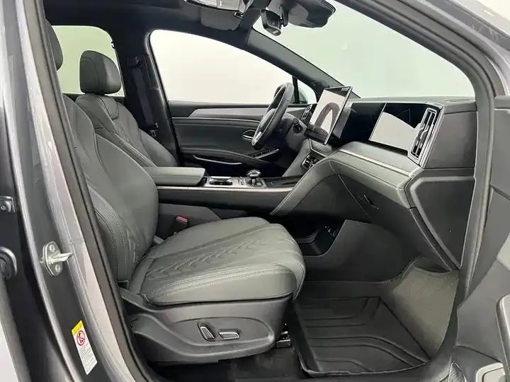 2025 Song L DM-i Intelligent Driving Version, 160 km, Excellence Model 11