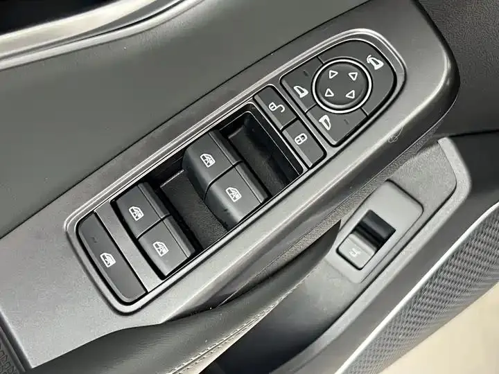2025 Song L DM-i Intelligent Driving Version, 160 km, Excellence Model 16
