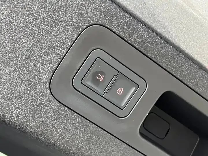 2025 Song L DM-i Intelligent Driving Version, 160 km, Excellence Model 7