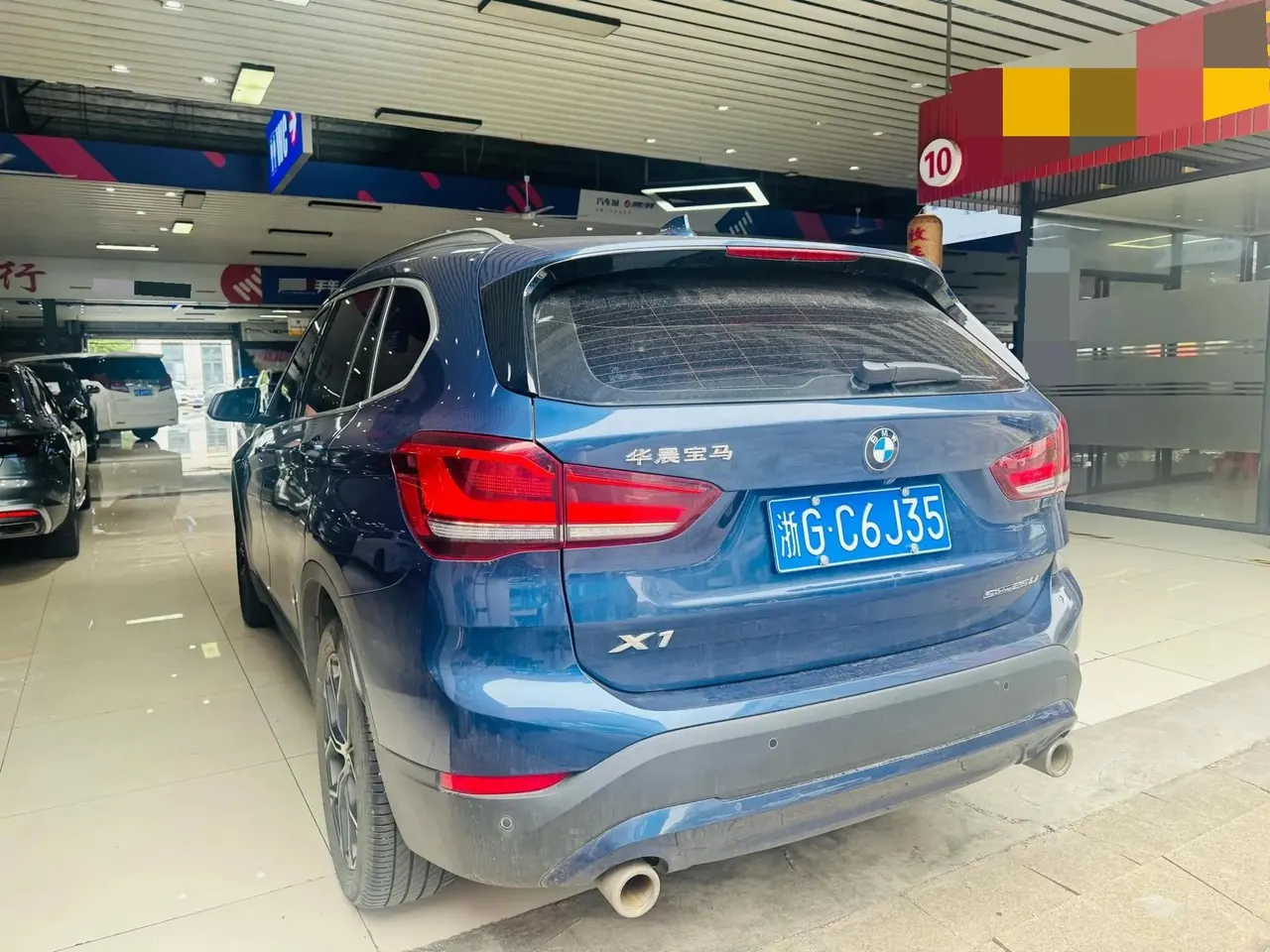 BMW X1 2021 sDrive25Li Leading Model 3