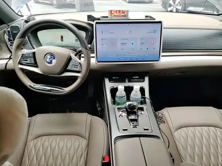 Han 2023 EV Champion Edition 506KM Precursor Honor Model 6