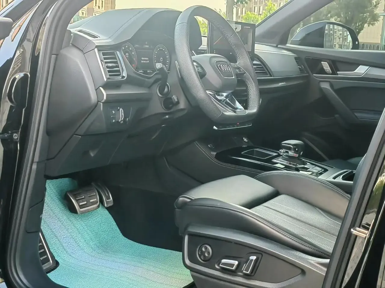 Audi 2024 Q5L 2.0TFSI 45TFSI Luxury Dynamic Edition, Automatic 7