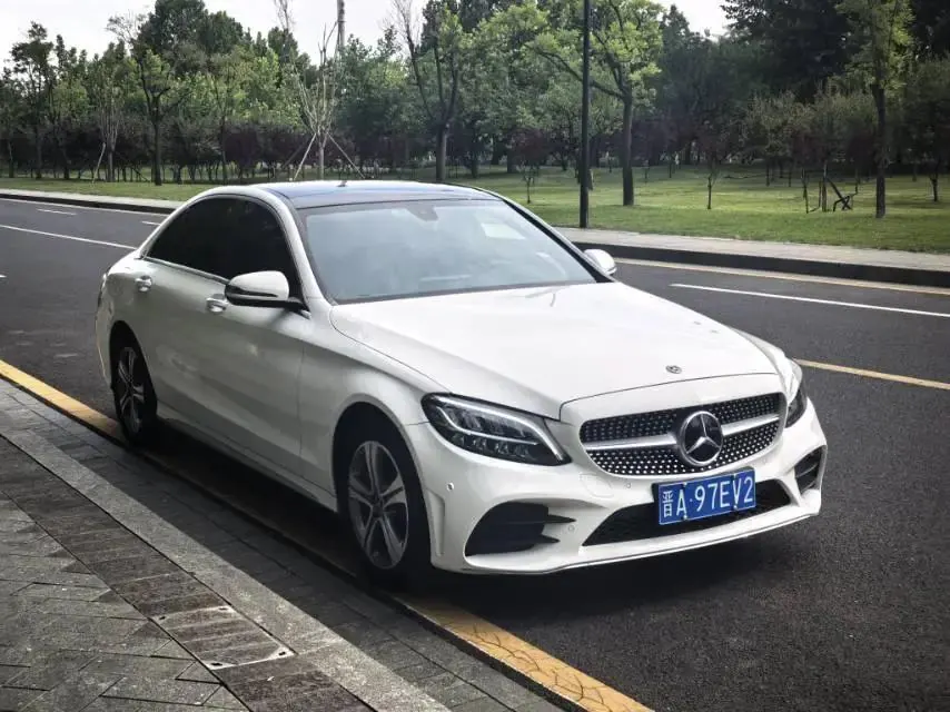Mercedes Benz C- Class 2021 C 260 L Sport Edition 4