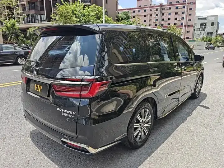 Odyssey 2024 2.0L e:HEV Sharp Enjoyment Edition 4