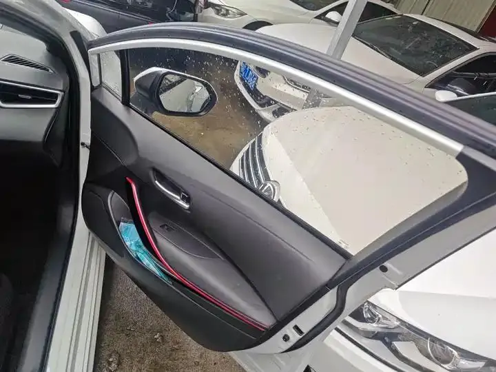 Levin 2021 185T CVT Sport Edition 16