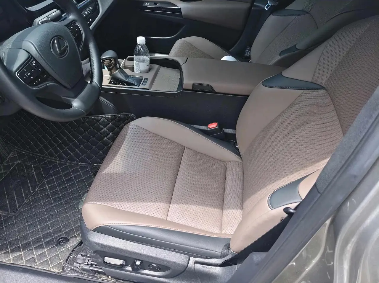 Lexus ES (Imported) 2024 ES200 2.0 Stepless Edition Automatic Gear 2