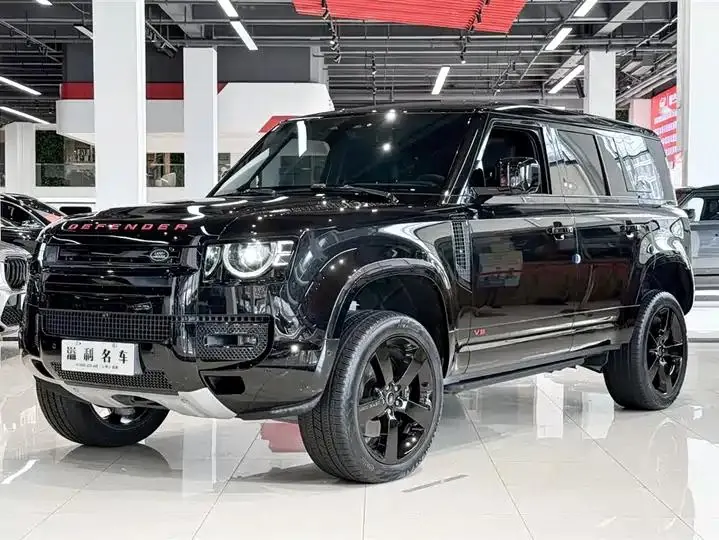 Land Rover Guard 2024 110 5.0T V8 - View 1