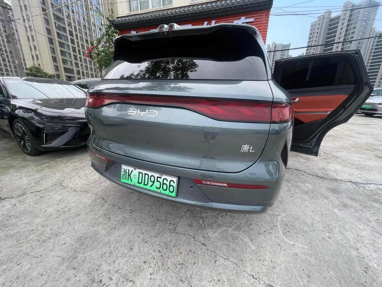 Tang L 2025 EV 670KM Laser Radar Premium 5