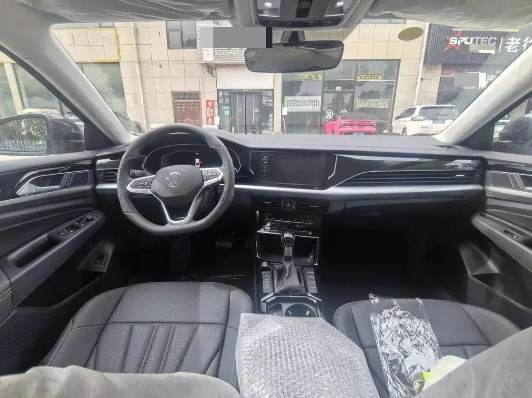 Volkswagen 2026 Passat 2.0TSI 380TSI outstanding star dragon version automatic gear 3