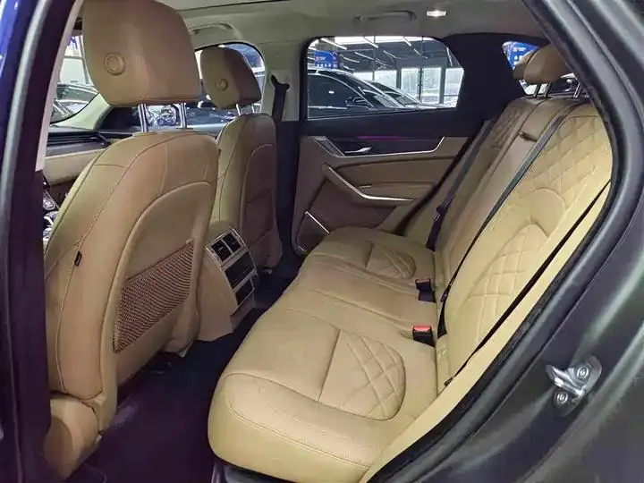 Jaguar F-PACE 2022 P250 HSE 11