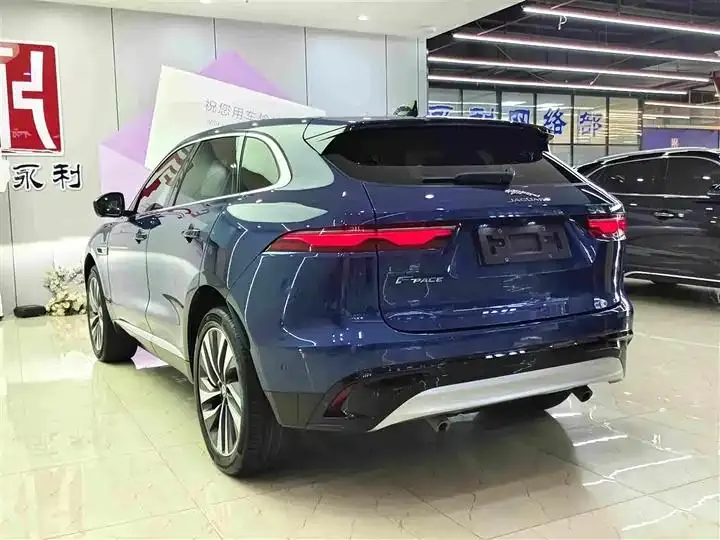 Jaguar F-PACE 2022 P250 HSE 4