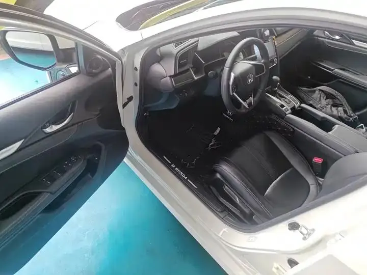 Civic 2019 220TURBO CVT Dynamic Edition Country VI 14