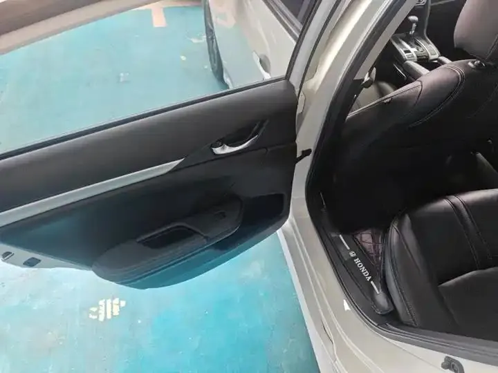 Civic 2019 220TURBO CVT Dynamic Edition Country VI 19