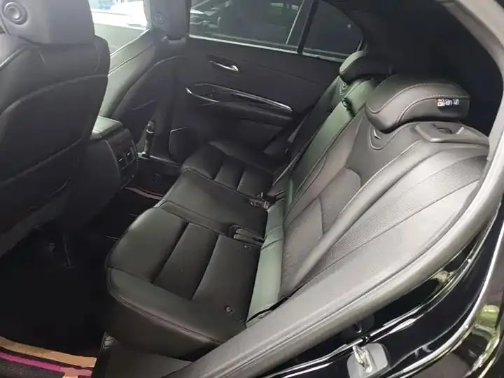 Cadillac XT4 2021 28T Two-Drive Technology 17