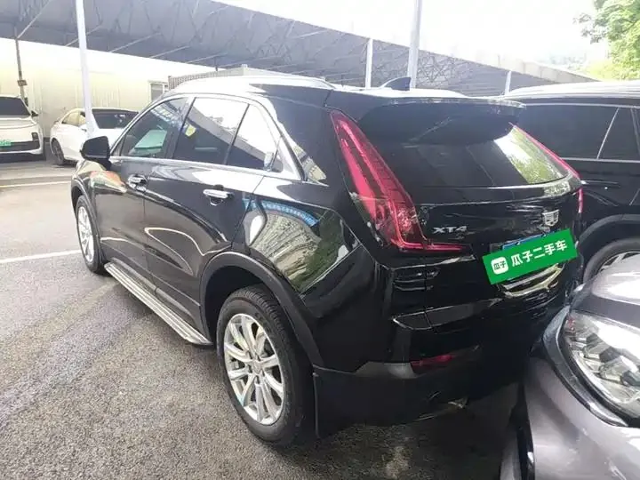 Cadillac XT4 2021 28T Two-Drive Technology 5