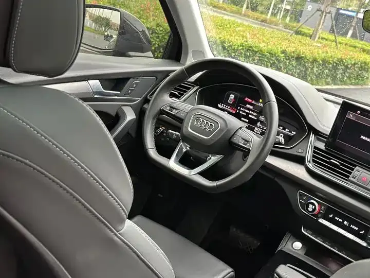 Audi Q5L 2023 40T luxury dynamic 11