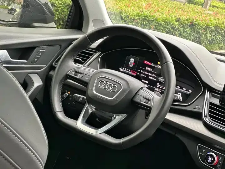 Audi Q5L 2023 40T luxury dynamic 14