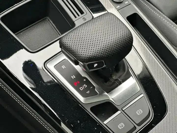 Audi Q5L 2023 40T luxury dynamic 15