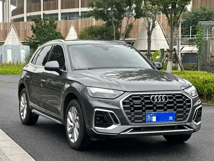Audi Q5L 2023 40T luxury dynamic 3