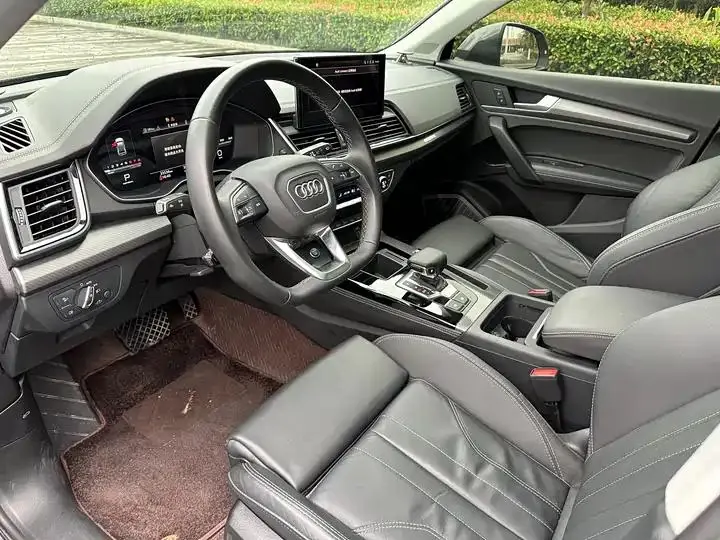 Audi Q5L 2023 40T luxury dynamic 9