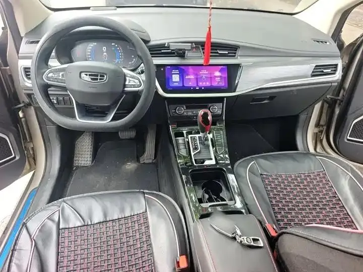 Emgrand GS 2020 1.4T CVT Ya 13