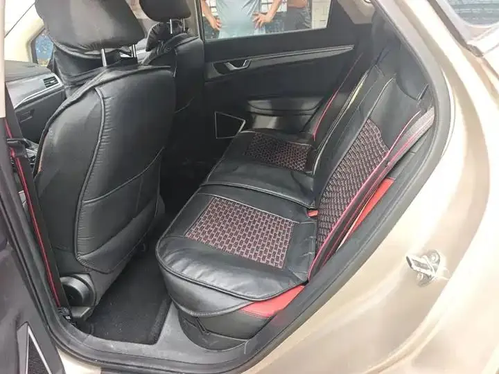 Emgrand GS 2020 1.4T CVT Ya 15