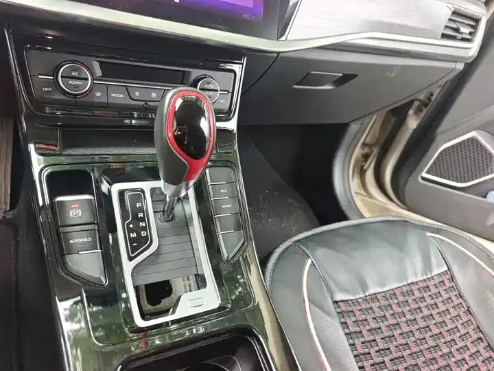 Emgrand GS 2020 1.4T CVT Ya 7