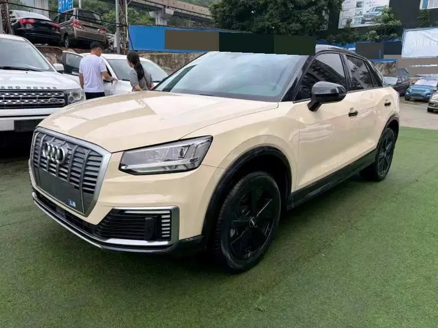 Audi Q2L e-tron 2019 Q2L e-tron Pure Electric Intelligence - View 1