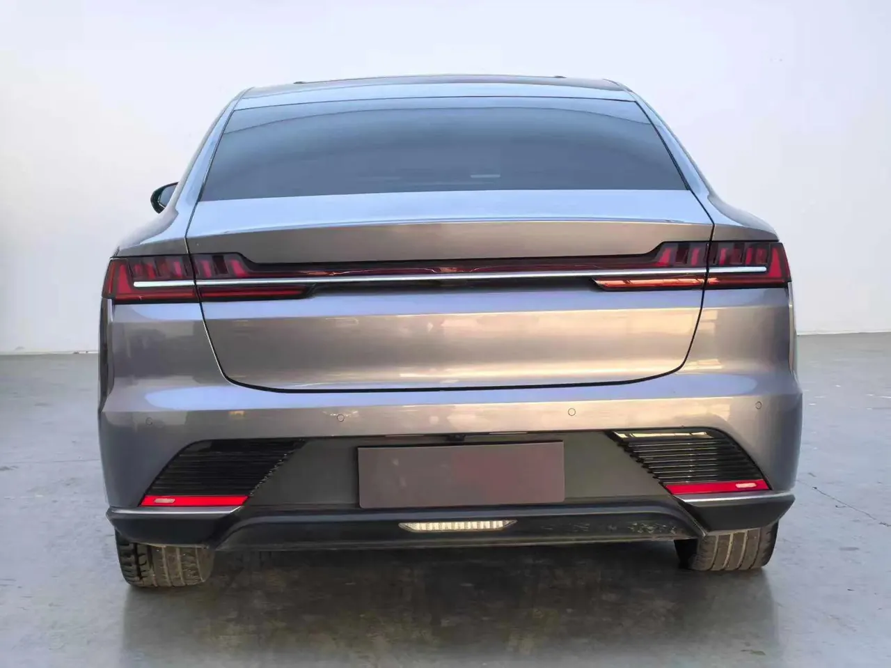 Han 2020 EV four-wheel drive high-performance flagship 5