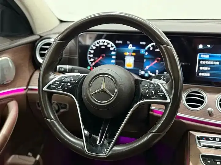 Mercedes Benz E Class 2022 E 300 L Luxury Model 10