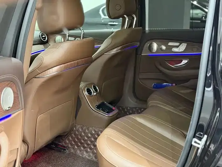 Mercedes Benz E Class 2022 E 300 L Luxury Model 5
