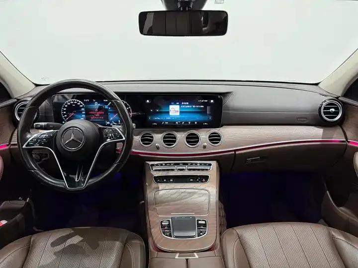 Mercedes Benz E Class 2022 E 300 L Luxury Model 6