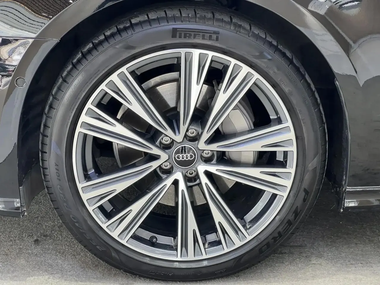 Audi 2026 A6L 2.0TFSI 45TFSI Prestige Dynamic Edition, Automatic 5