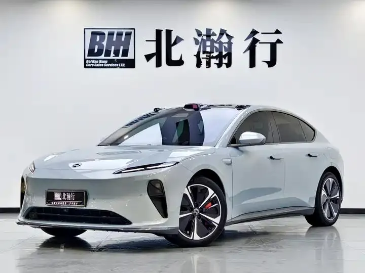 Open image lightbox: NIO ET5 2022 section 75kWh