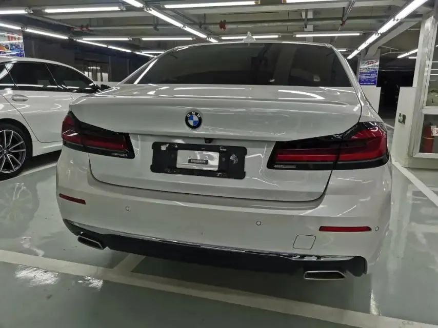 BMW 5 Series 2022 Model Facelift 525Li Luxury Package 5