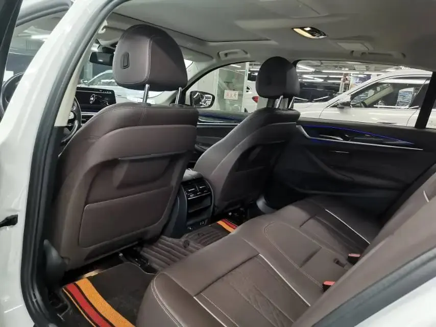 BMW 5 Series 2022 Model Facelift 525Li Luxury Package 8