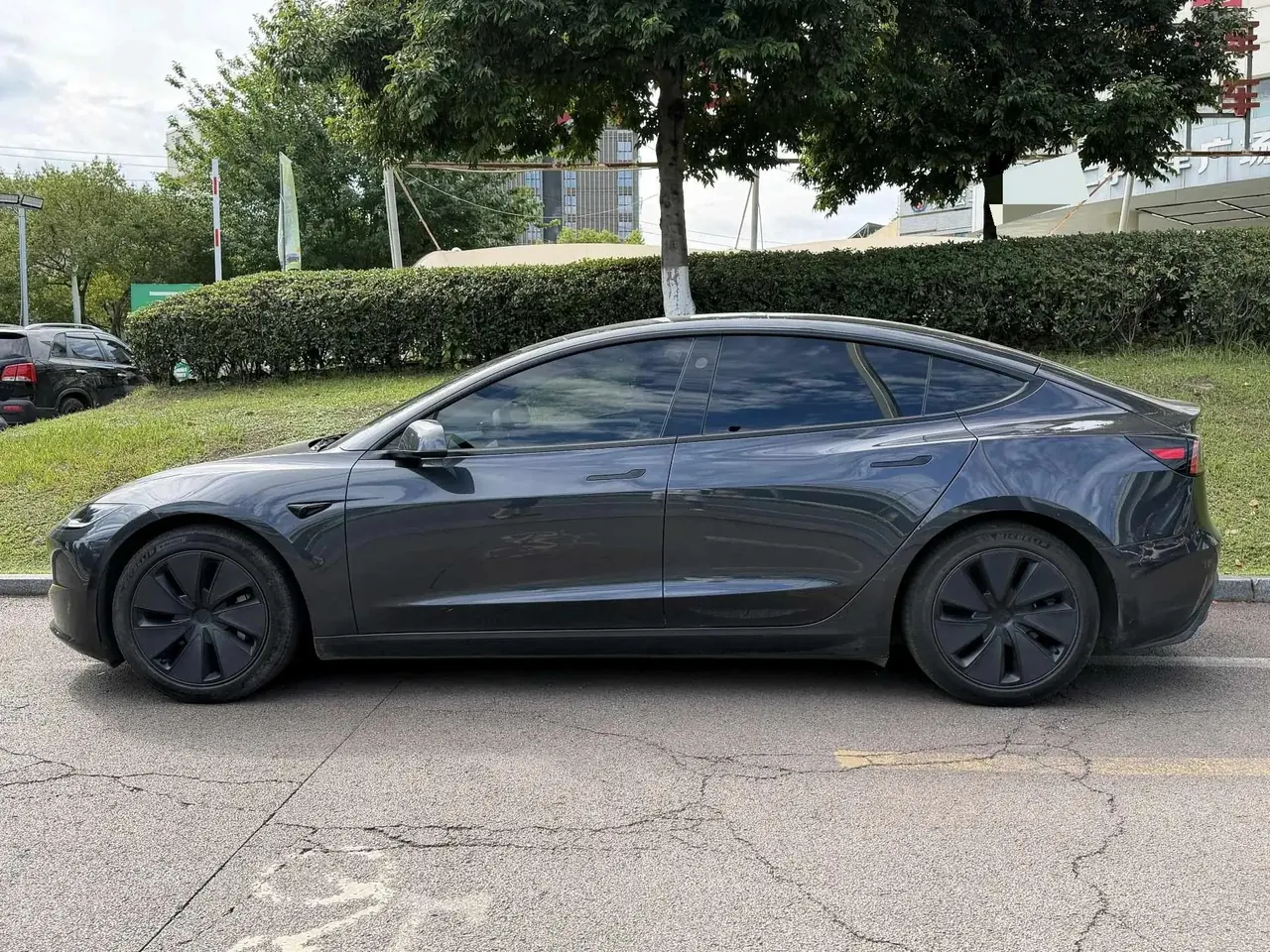 Model 3 2023 rear-wheel drive version 2