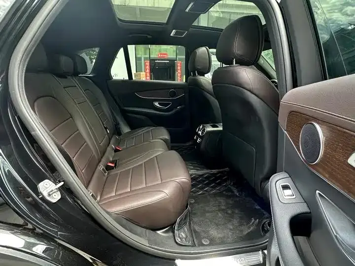Mercedes Benz GLC 2022 GLC 300 L 4MATIC Dynamic Edition Prestige Version 21