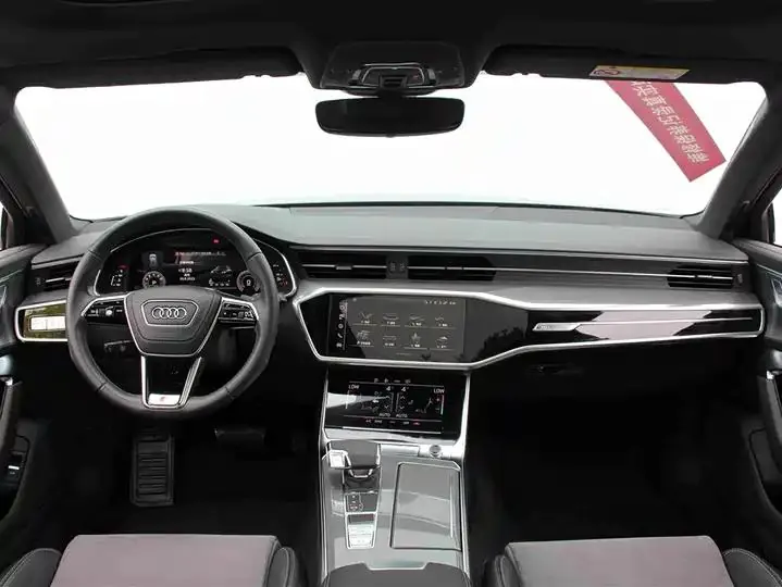 Audi A6L 2024 45 TFSI Selected Dynamic Type 11