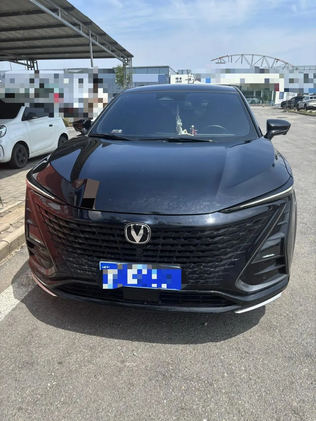 ChangAn 2023 UNI-T 1.5T Prestige Automatic 2
