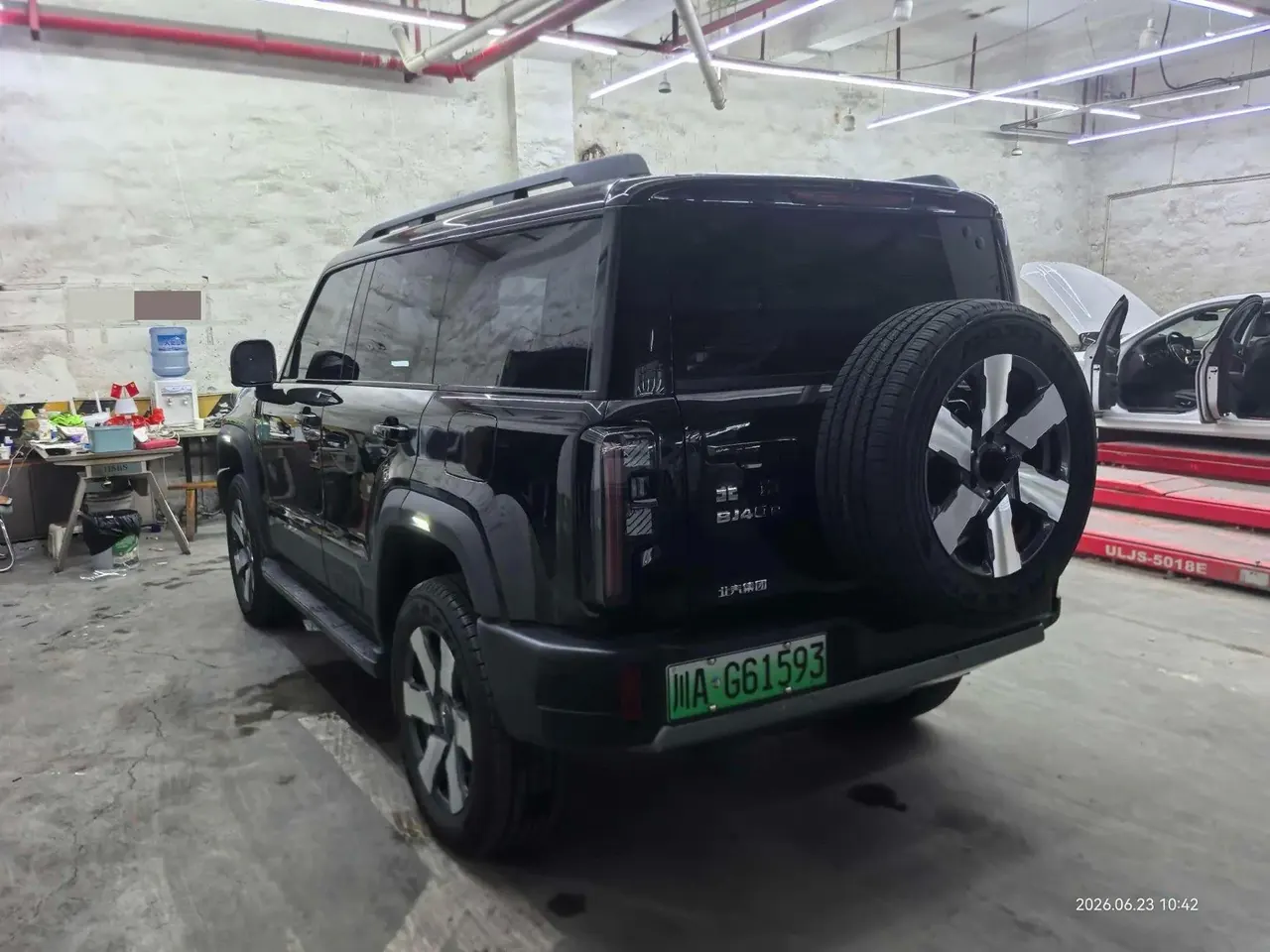 Beijing 2025 BJ40e Standard Edition Automatic 5