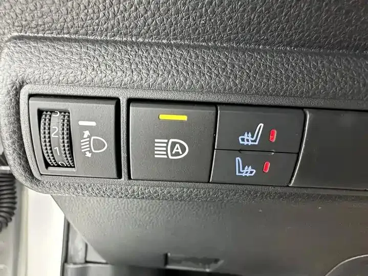 Corolla 2022 TNGA 1.5L CVT Pioneer Edition 13