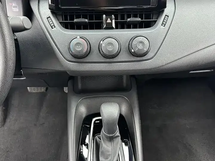 Corolla 2022 TNGA 1.5L CVT Pioneer Edition 14