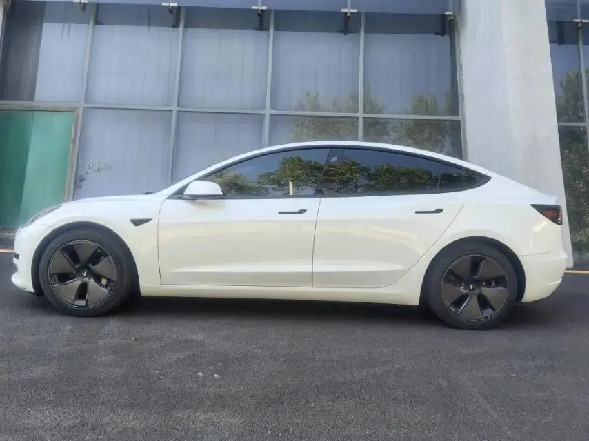 2021 Model 3 Standard Range Rear-Wheel Drive Upgrade Version 7