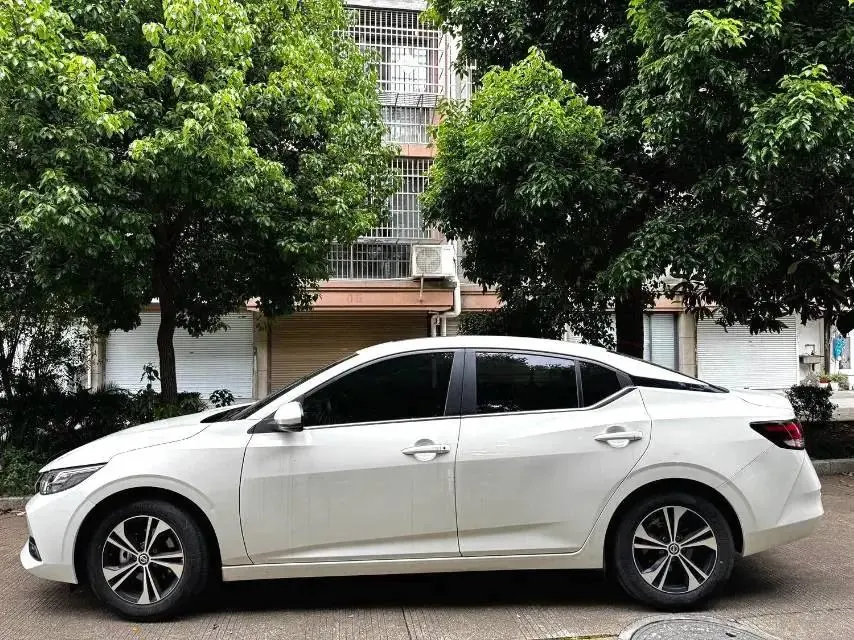 Sylphy 2022 1.6L XL CVT Comfort Edition 3