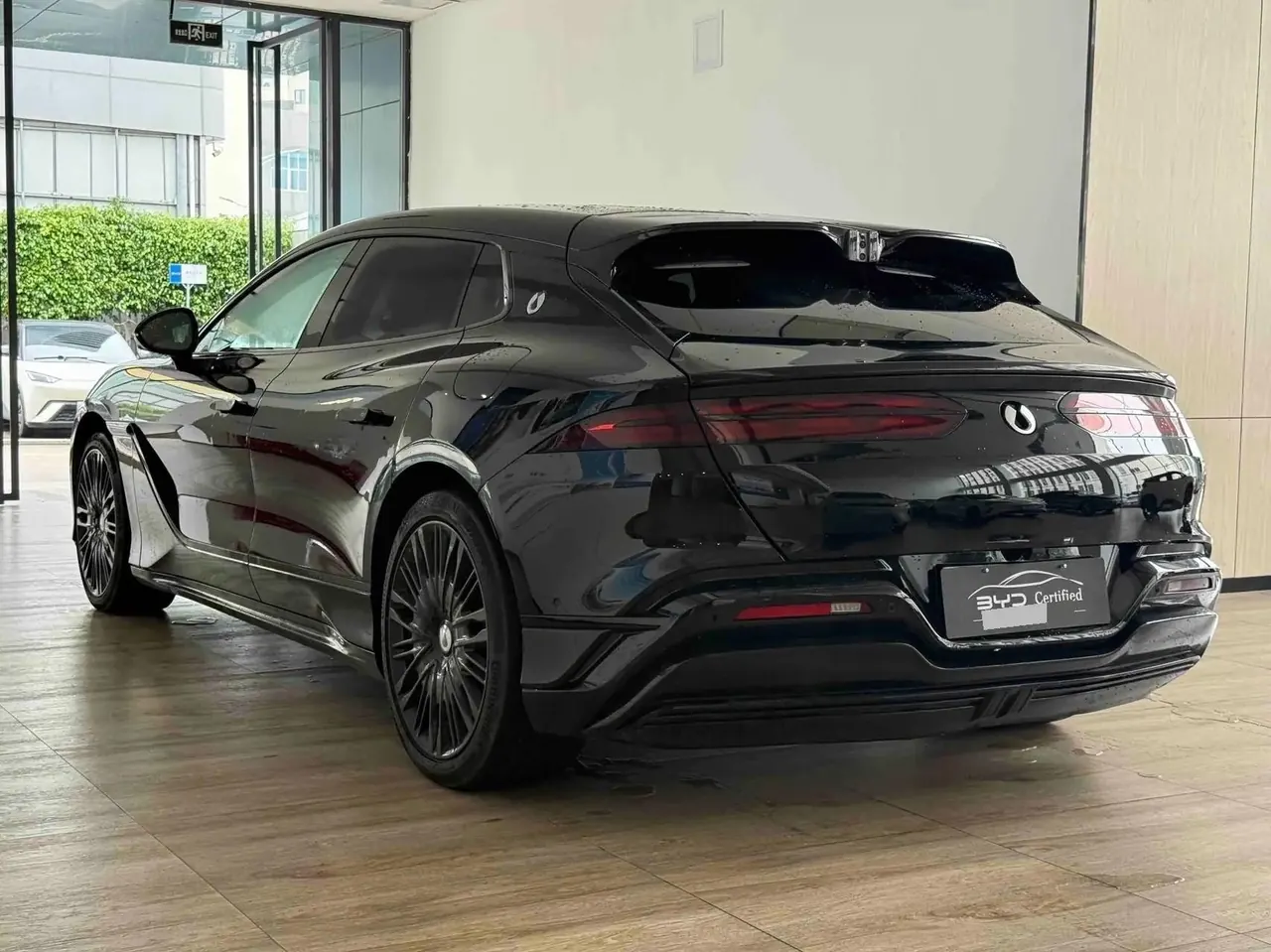 Denza Z9 2024 GT Plug-in Hybrid Edition 6