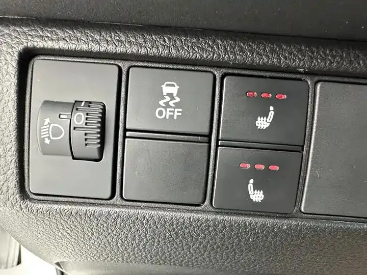Honda XR-V 2023 1.5L CVT Thermal Edition 13