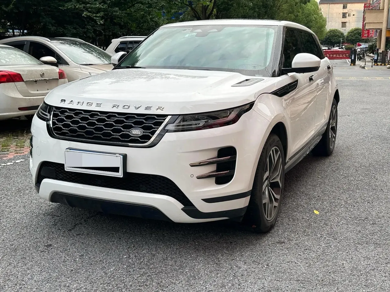 Range Rover Evoque 2021 Model, Evoque L 249PS R-Dynamic S Performance Edition - View 1