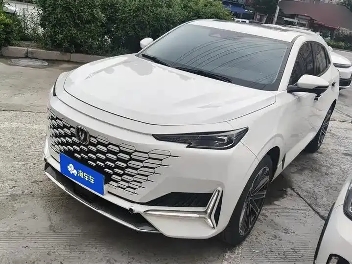 ChangAn UNI-K 2021 2.0T Honorable Model - View 1