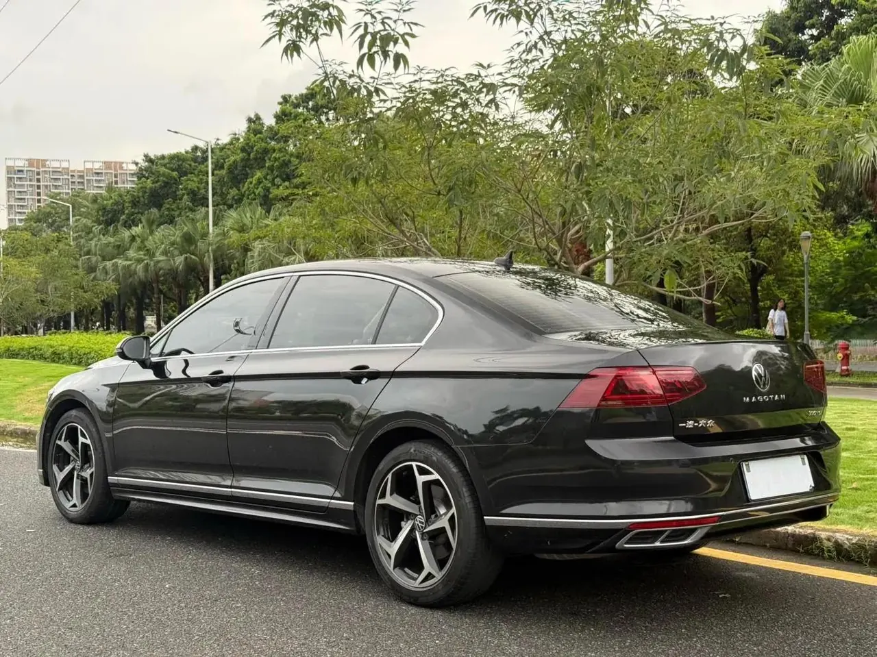 Volkswagen 2023 Magotan 2.0TSI 330TSI 2 Million Units Commemorative Edition Leading Model Automatic 4
